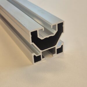 Photovoltaik-Profil Kreuzverbund 40x40 mm - Nut 8 mm & Nut 10 mm - 180° - blank