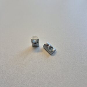 Nutenstein mit Steg - Nut 5 mm - Stahl verzinkt - M4